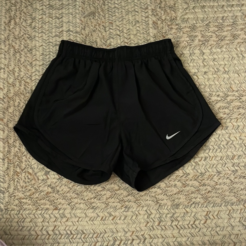 Nike tempo running shorts